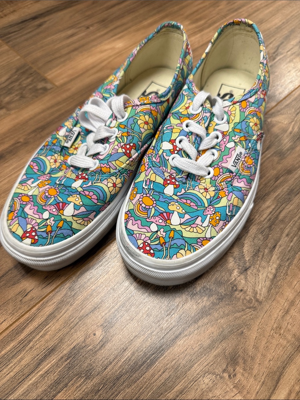 Vans Low Top Sneakers - Turquoise Multicolor Floral Mushroom Print